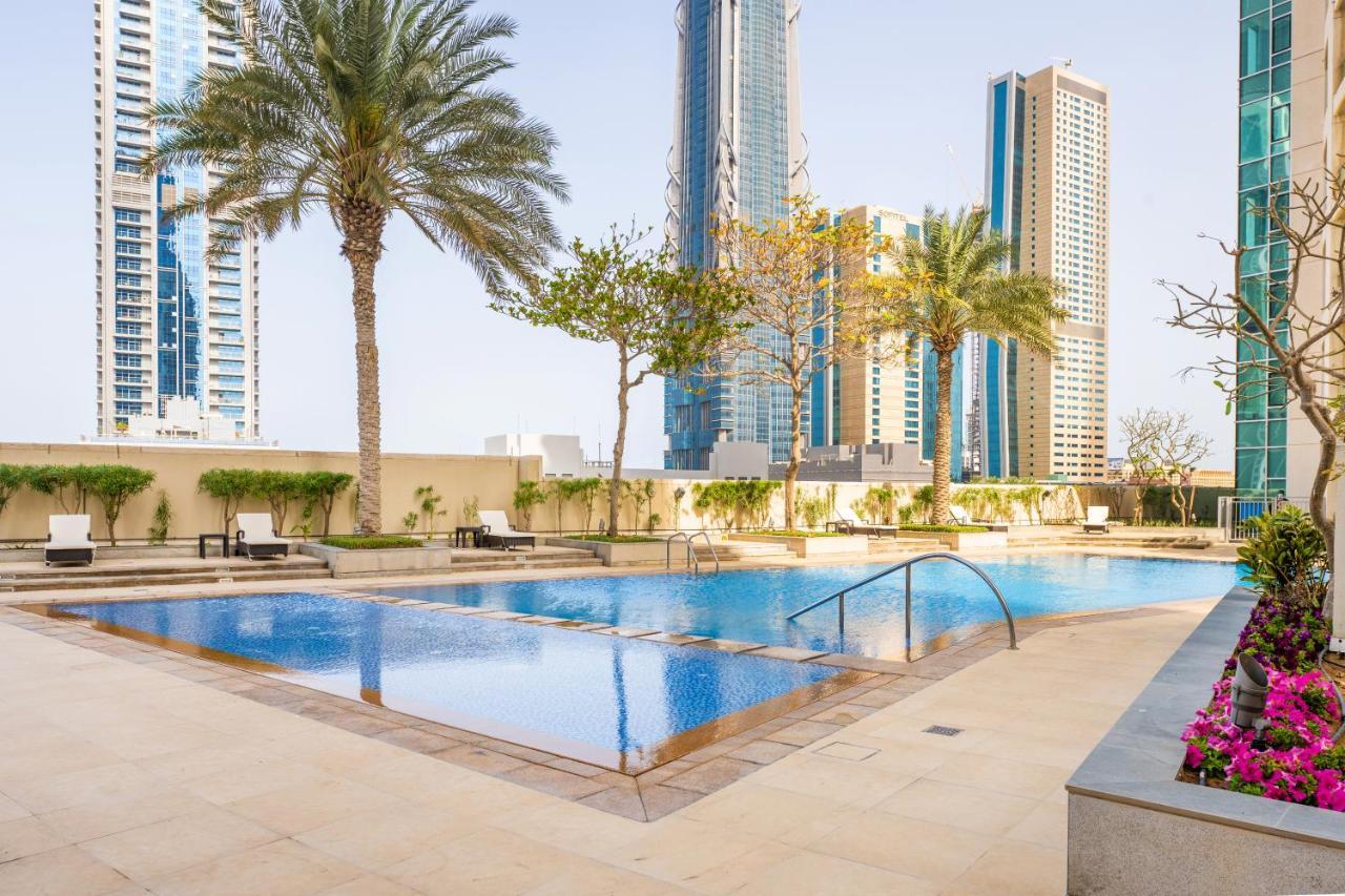 Appartamento Lofts - Downtown Luxury - 5 Min Walk To Dubai Fountain! Esterno foto