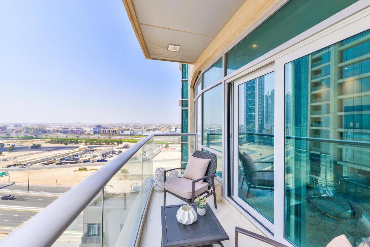Appartamento Lofts - Downtown Luxury - 5 Min Walk To Dubai Fountain! Esterno foto